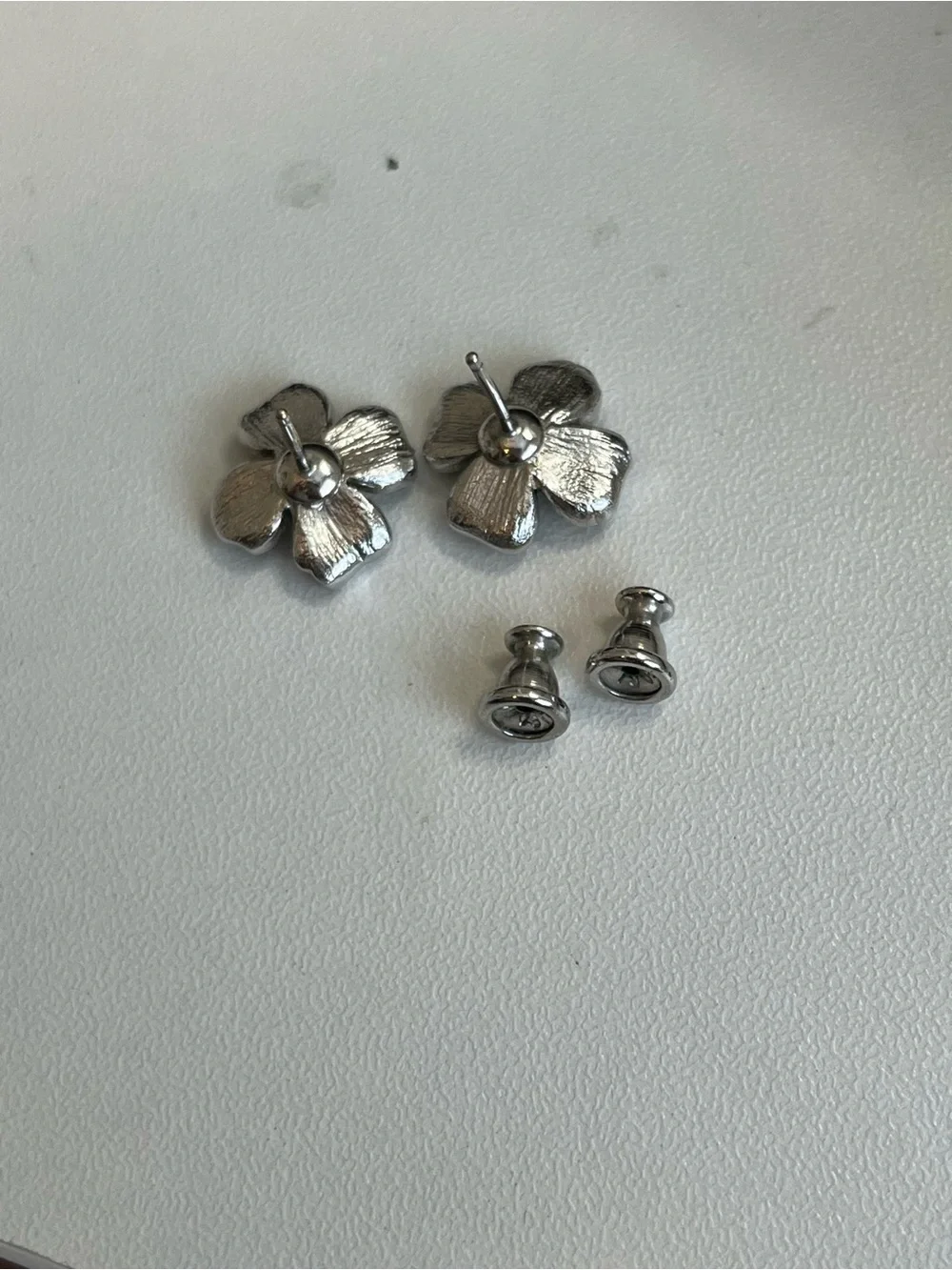 Vintage Signed Crown Trifari Silver Tone Dogwood Flower Stud Earrings